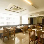 Fabhotel Bhagyashree Magarpatta