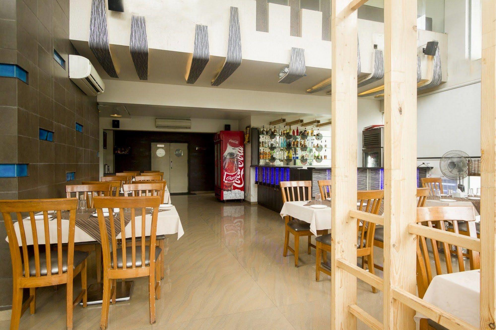 Hotel Fabhotel Bhagyashree Magarpatta