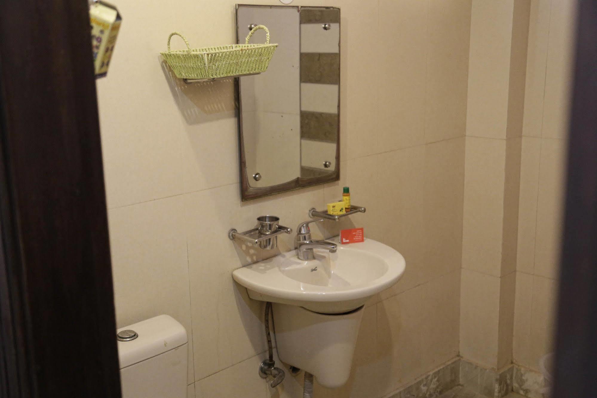 Fabhotel Bhagyashree Magarpatta Pune