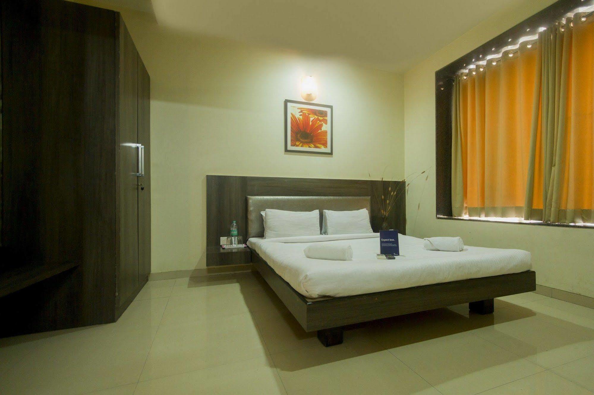 Fabhotel Bhagyashree Magarpatta Hotel Pune
