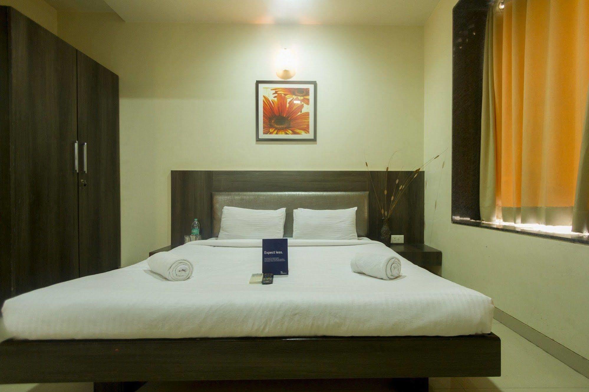 Fabhotel Bhagyashree Magarpatta Hotel